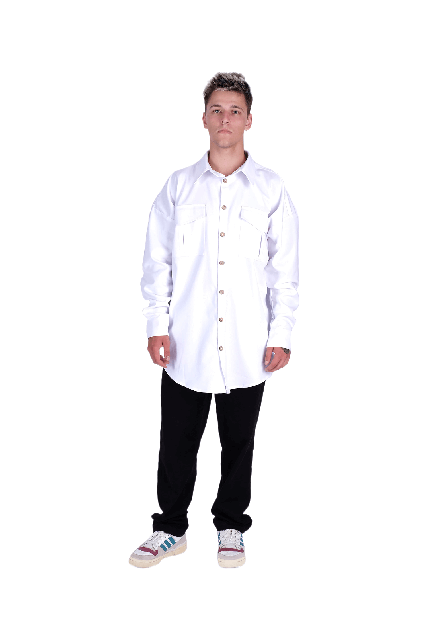 <p>Классическая рубашка, которая является обязательным элементом гардероба каждого стильного человека. Эта рубашка выполнена из высококачественной, прочной ткани, которая придает ей устойчивость к износу и сохраняет форму долгое время.</p>